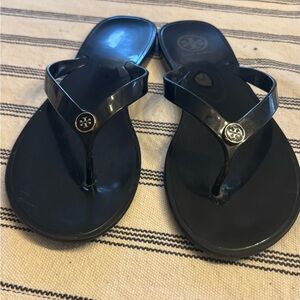 TORY BURCH BLACK FLIP FLOPS size 7